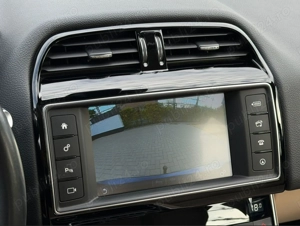 Vînd Jaguar XE 20d - imagine 9