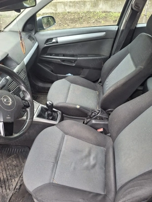 Opel Astra H caravan, 1.7 CDTI, 74KW, 101 CP - imagine 7