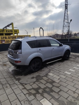 Outlander 4x4 7 Locuri 2.0 DI-D   Revizii recente - imagine 7