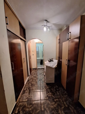 Vanzare apartament 2 camere Piata Centrala - imagine 10