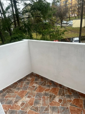 Proprietar, vând apartament 2 camere   zona Moroasa - imagine 4