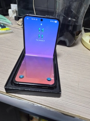 samsung galaxy z flip5