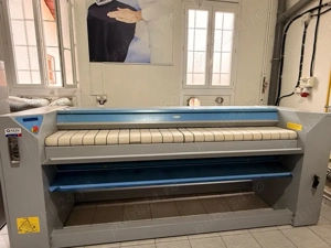 Vand Calandru Electrolux pe curent 