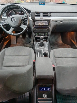 Skoda Superb an 2015  - imagine 5