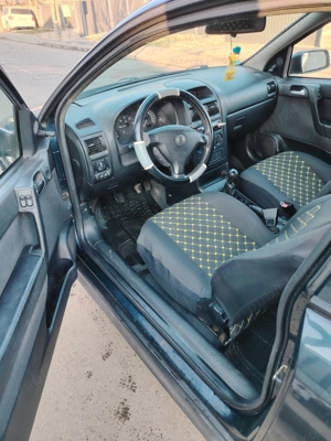 Vând opel Astra G motor 1.7 diesel 75cp...an 2002 mașina funcționează ofer fiscal ITP Pct.2026 - imagine 4