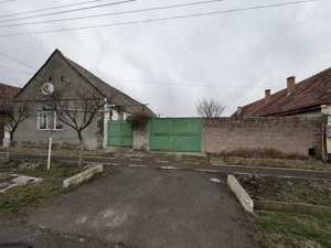 De Vânzare Casă + Anexe 510 MP - Grădină 290 MP 