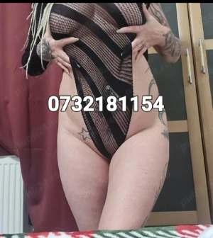 doamna minionă..ador saruturile