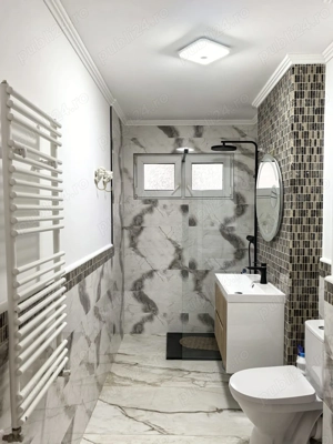 Ofer spre inchiriere apartament 3 camere decomandat - imagine 2