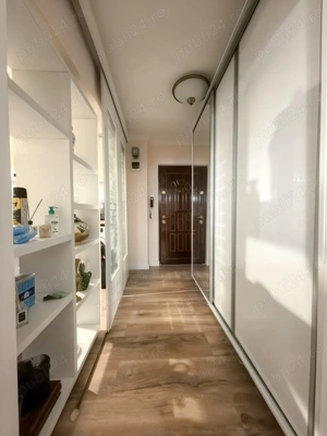 Ofer spre inchiriere apartament 3 camere decomandat - imagine 3