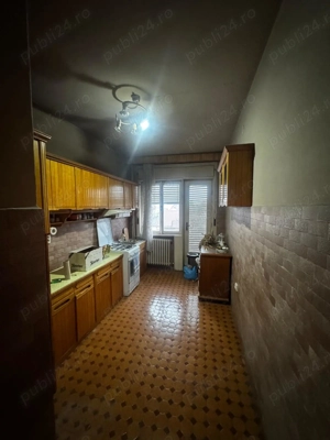 Vând apartament, zona centrală, 4 camere - imagine 8