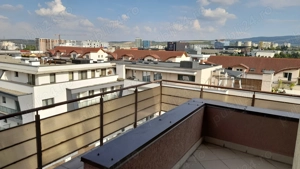 Dau in chirie ap.2 camere zona Iulius Mall-FSEGA - imagine 10