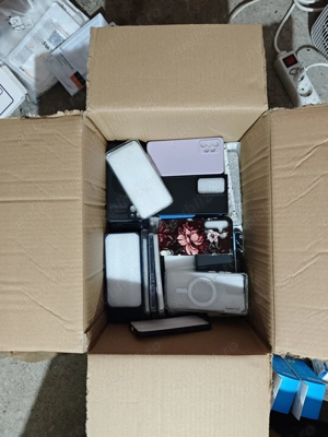 Lichidare stoc accesorii gsm (huse & folii) - imagine 2