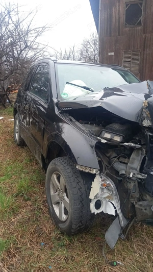 Dezmembrez Suzuki Vitara  - imagine 4