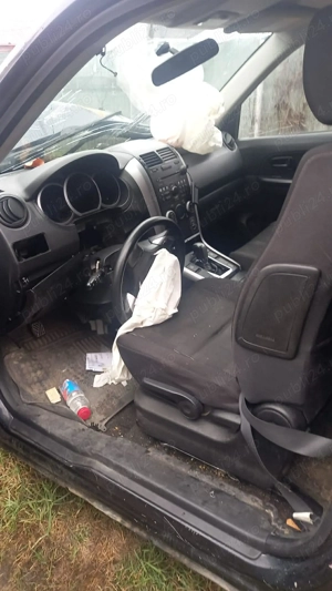 Dezmembrez Suzuki Vitara  - imagine 5