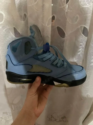 Jordan 5 university blue  - imagine 3