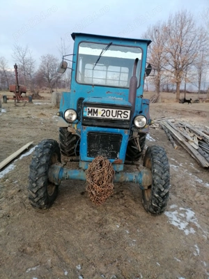 Vand Tractor Detalii Tell