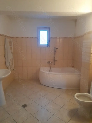 Apartament de închiriat - imagine 2