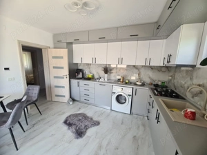 Vand casa in Slatioara - imagine 9