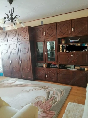 Vând ap. 3 cam. decomandat, central, suprafata generoasă, Brăila