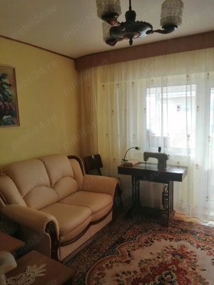 Vând ap. 3 cam. decomandat, central, suprafata generoasă, Brăila - imagine 8