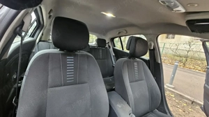 Renault Megane 1.5 dCi Hatchback - imagine 3