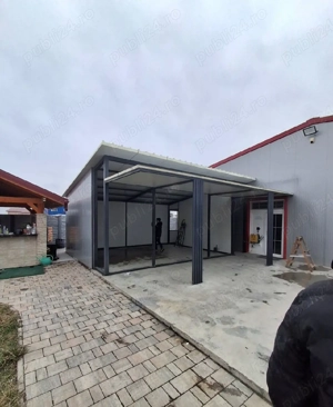 Vand garaje din structura metalica din panouri sandwich 