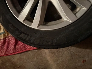 Vand pneuri vara Michelin stare foarte buna  215/60 r17 - imagine 2