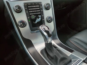 Volvo XC60 2.0 D4   190 CP   2015 Inmatriculat  - imagine 6