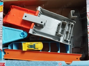 Hot Wheels pistă de mașini Climb the Hill