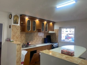 vand apartament 2 camere - imagine 2