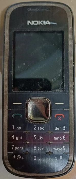 Ieftin Nokia 5030 in stare buna CADOU IDEAL sau COLECȚIE cu RADIO FM incorporat