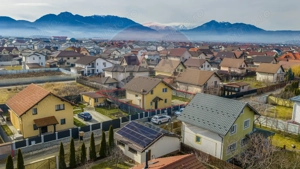 COMISION 0%| CASA INDIVIDUALA| 550MP TEREN| IZVOR-TARLUNGENI - imagine 9