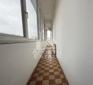 Spatiu de birou,80 mp utili, zona ultracentrala - imagine 3