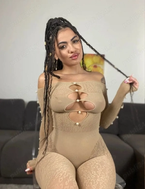 Show Web Pe Watapp Poze Clipuri La Alegera Ta Video Partener Video Trio Video         