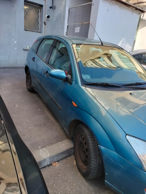 Vând sau dezmembrez Ford focus 2001 - imagine 2