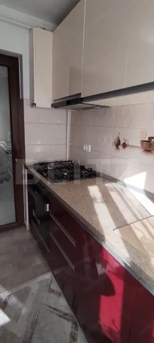 Apartament 3 camere, 50 mp, zona Alexandru cel Bun - imagine 8