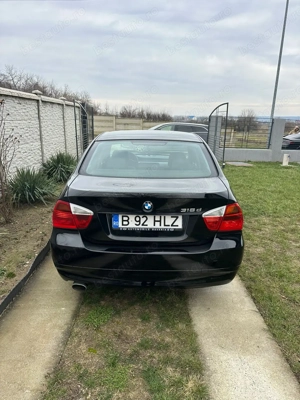 BMW , seria 3 , 318d - imagine 5
