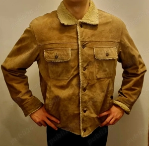 Geaca mărimea M classic model 