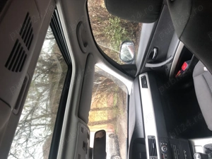 Vând BMW 320 D berlina in stare foarte buna - imagine 8