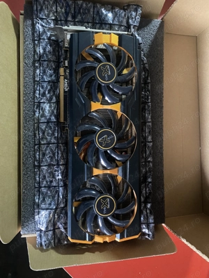 Placa video Sapphire R290X la cutie