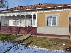 Casă bătrânescă movila miresii