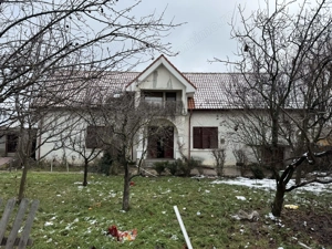  Vila P+M si ANEXA cu GARAJ, T = 1150 mp, D=28 m, Slatioara, zona centrala - imagine 3