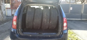 vând Dacia Duster 1.5 dci 4x4 pachet drumuri grele  - imagine 9