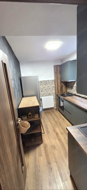 De vînzare Apartament 2 camere - imagine 11