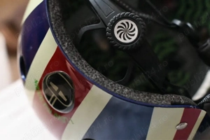Cască de bicicleta "nutcase" mărime S, design "Union Jack"