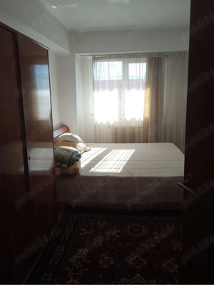 închiriez apartament 2 camere
