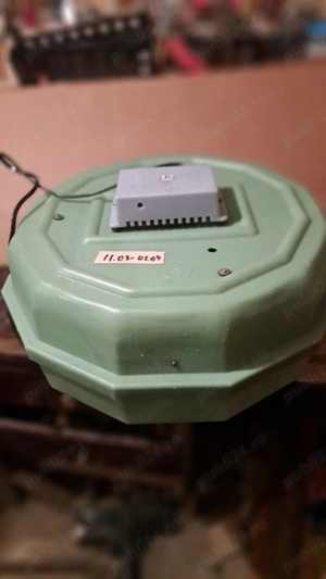 incubator electric 60 oua si bec infrarosu 150w