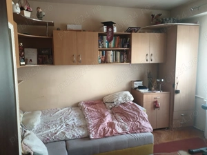 Vând mobila tineret.