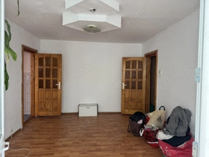 Vând apartament cu 2 camere, situat în zona Stadion Nemobilat - imagine 4