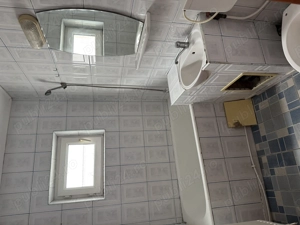 Vând apartament cu 2 camere, situat în zona Stadion Nemobilat - imagine 3